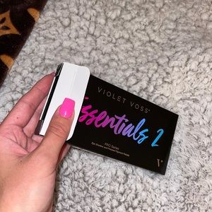 essentials 2 palette